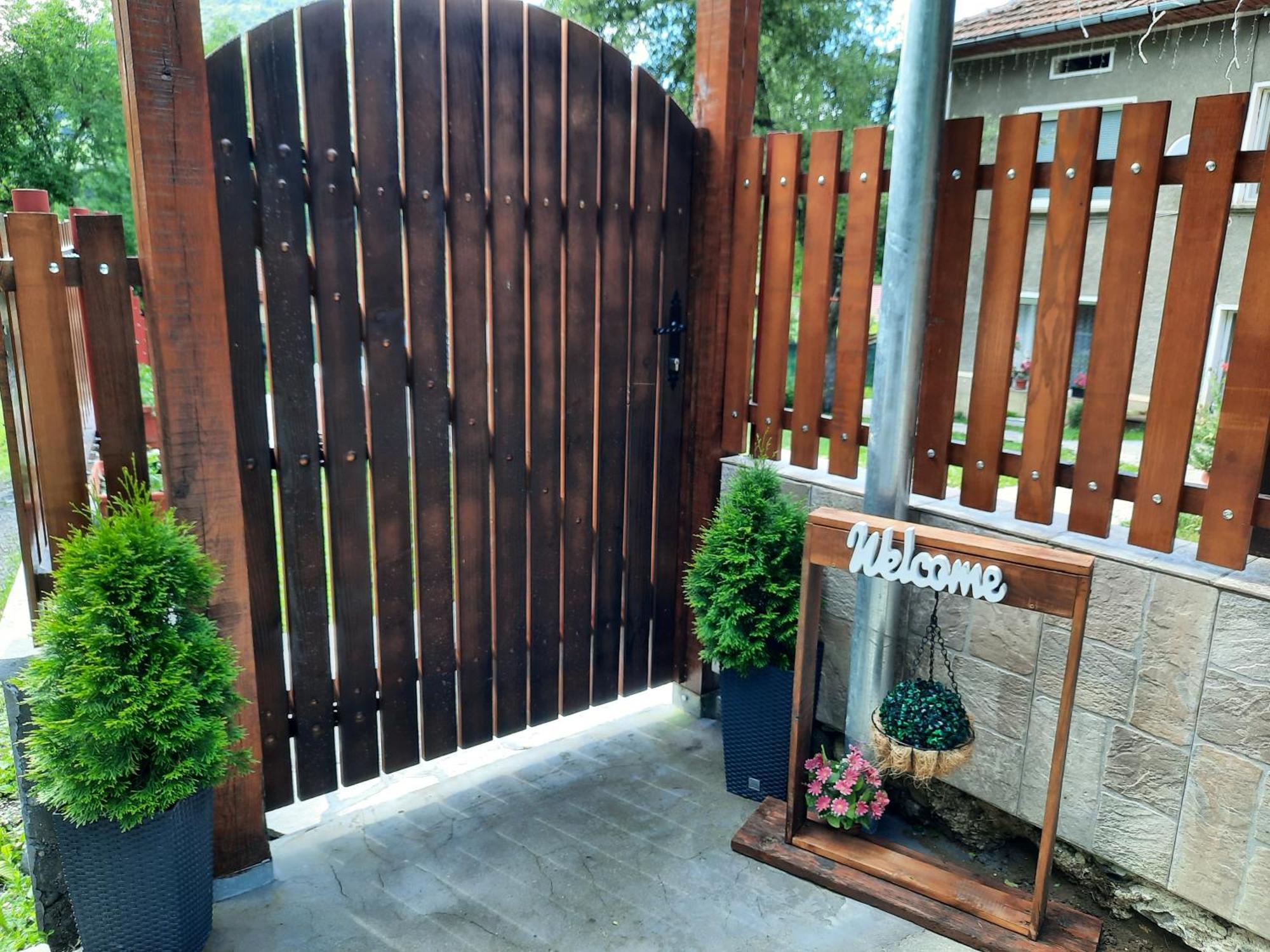 Guest House Lazar Raykov Ribaritsa Exterior foto